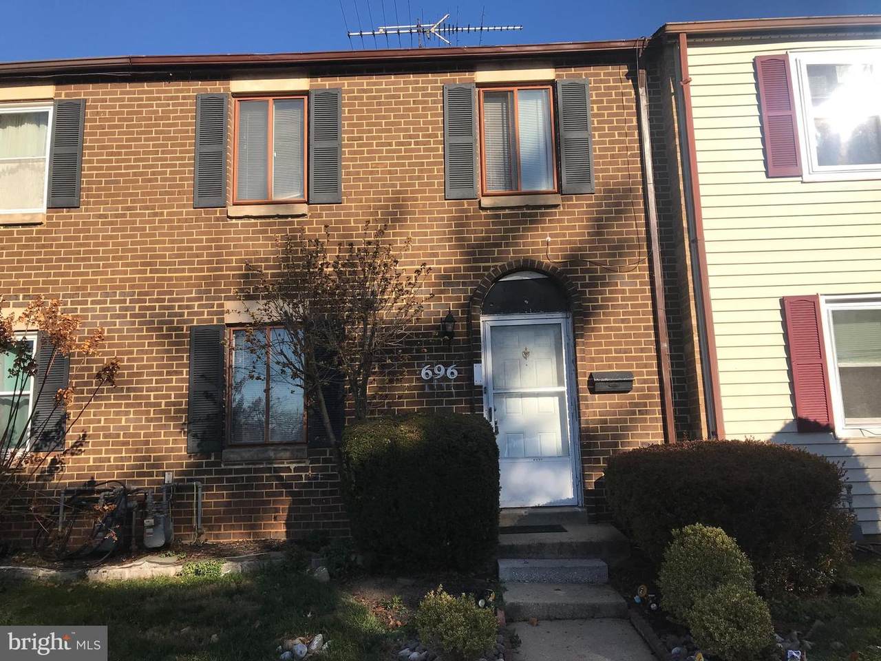696 West Side Drive - Photo 1