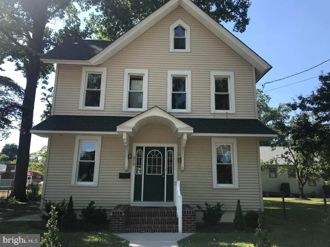 329 Vine Street - Photo 1