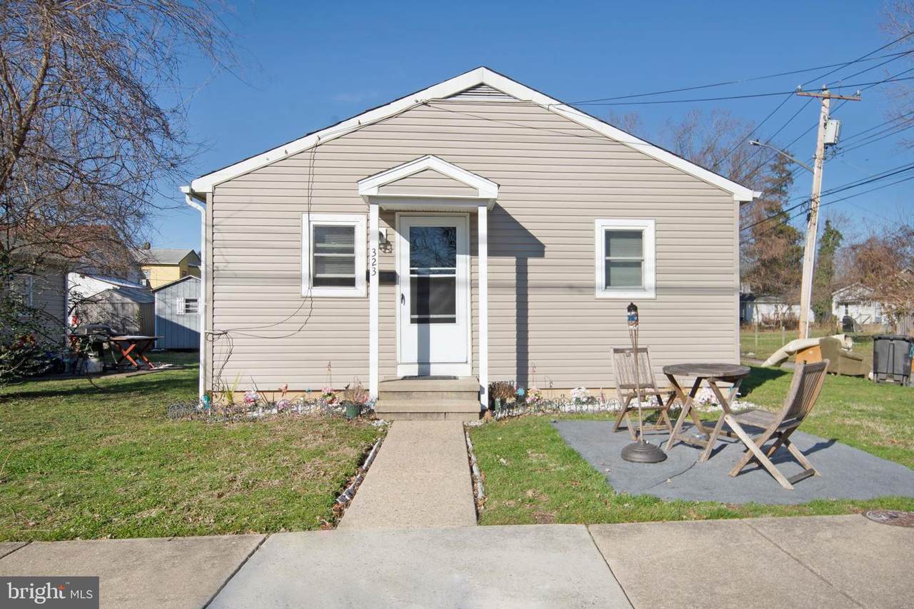 323 Cecil Street - Photo 1