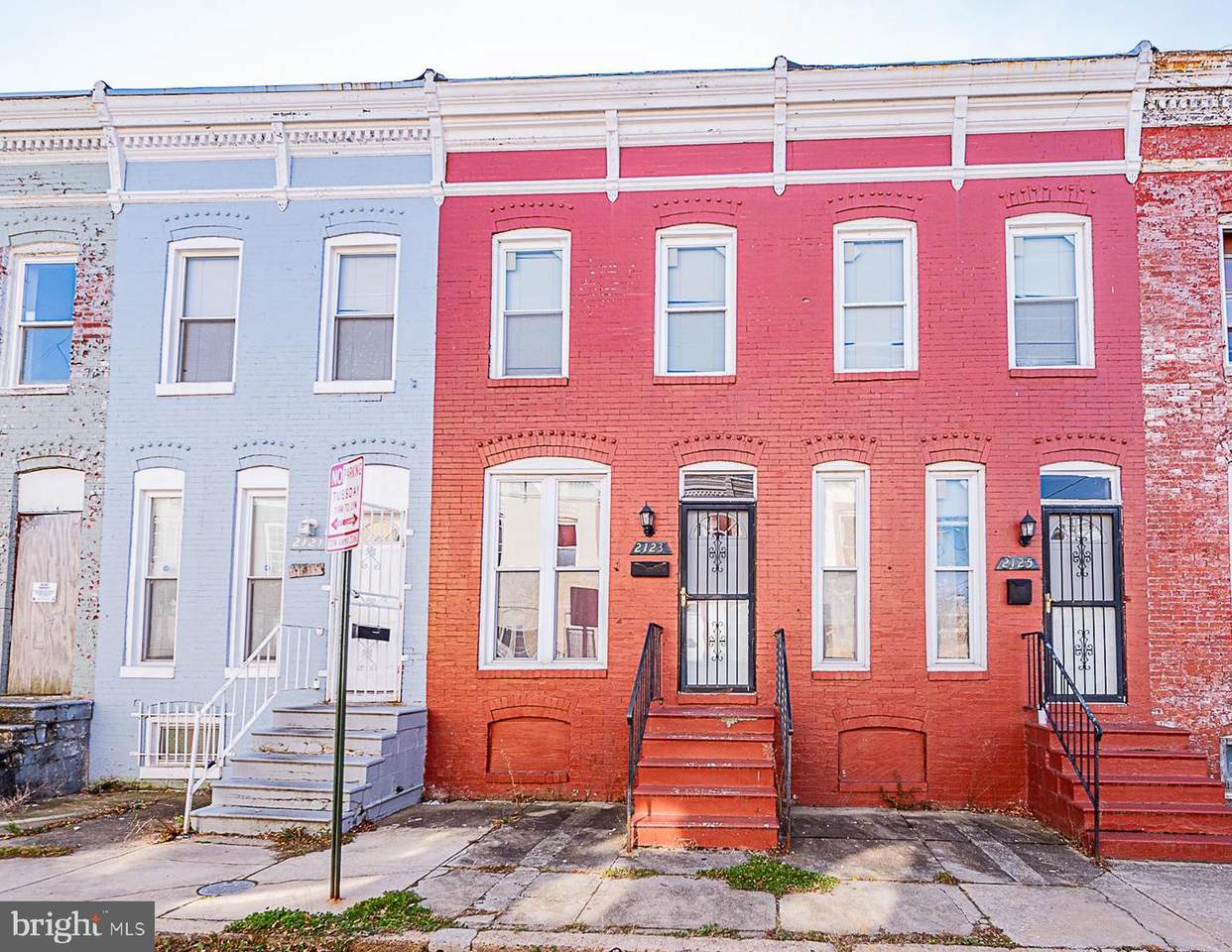 2125 Ridgehill Avenue - Photo 1