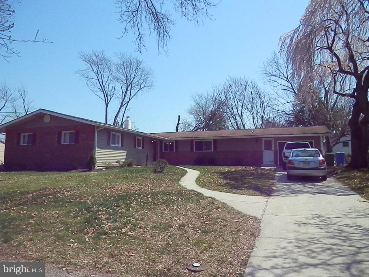 422 Cherry Hill Boulevard - Photo 1