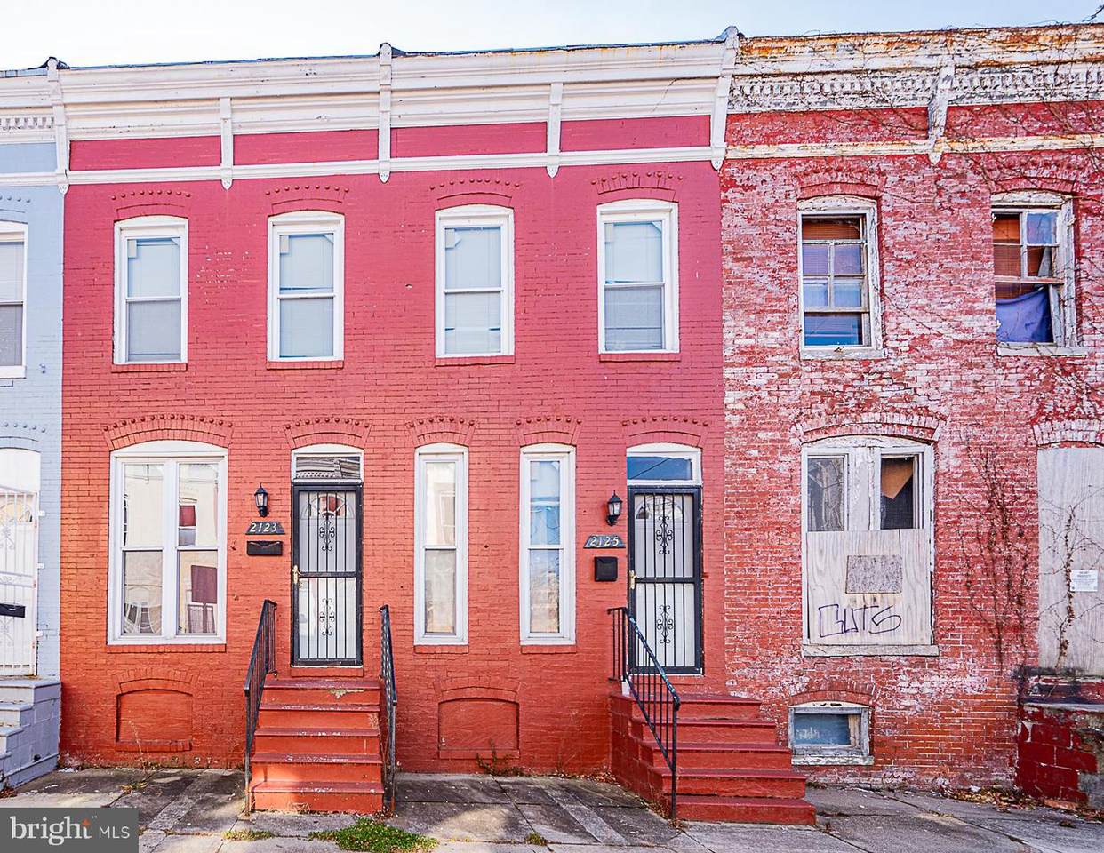 2123 Ridgehill Avenue - Photo 1