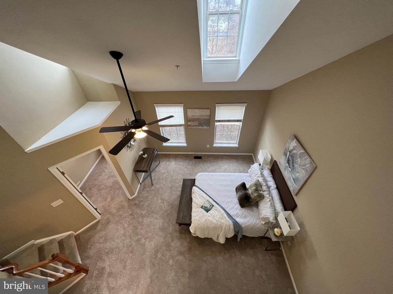 9303 Summit View Way - Photo 1