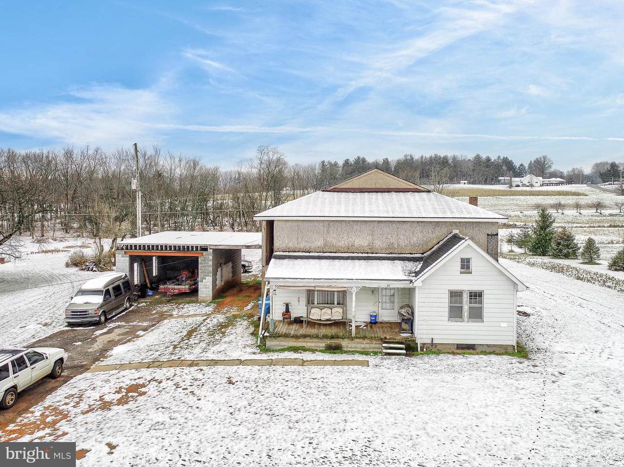 1111 Mountain Road - Photo 1