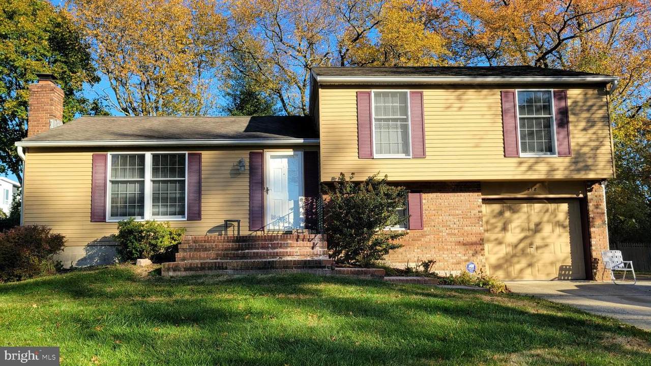 218 Glenview Court - Photo 1