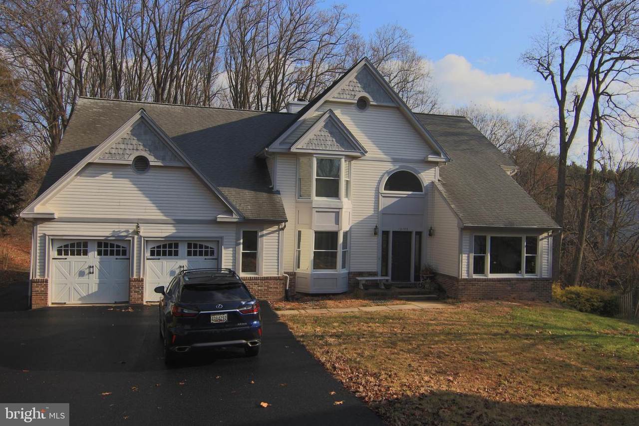 10135 Frost Way - Photo 1