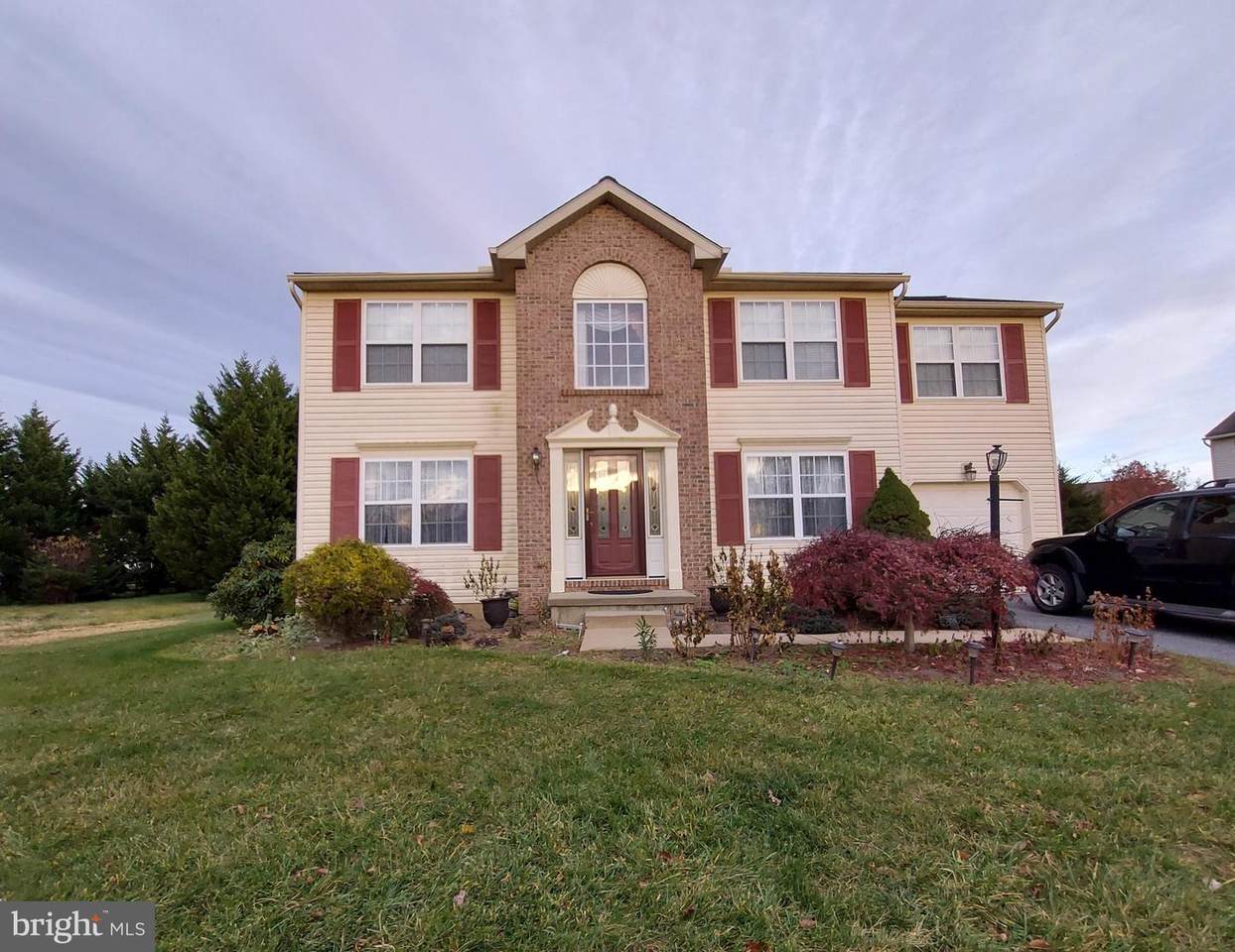 121 Mallard Road - Photo 1
