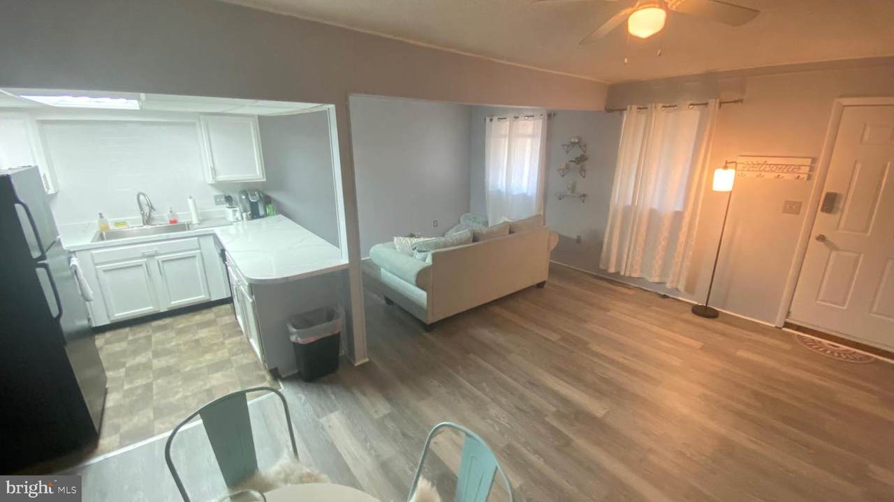 715 142ND Street - Photo 1