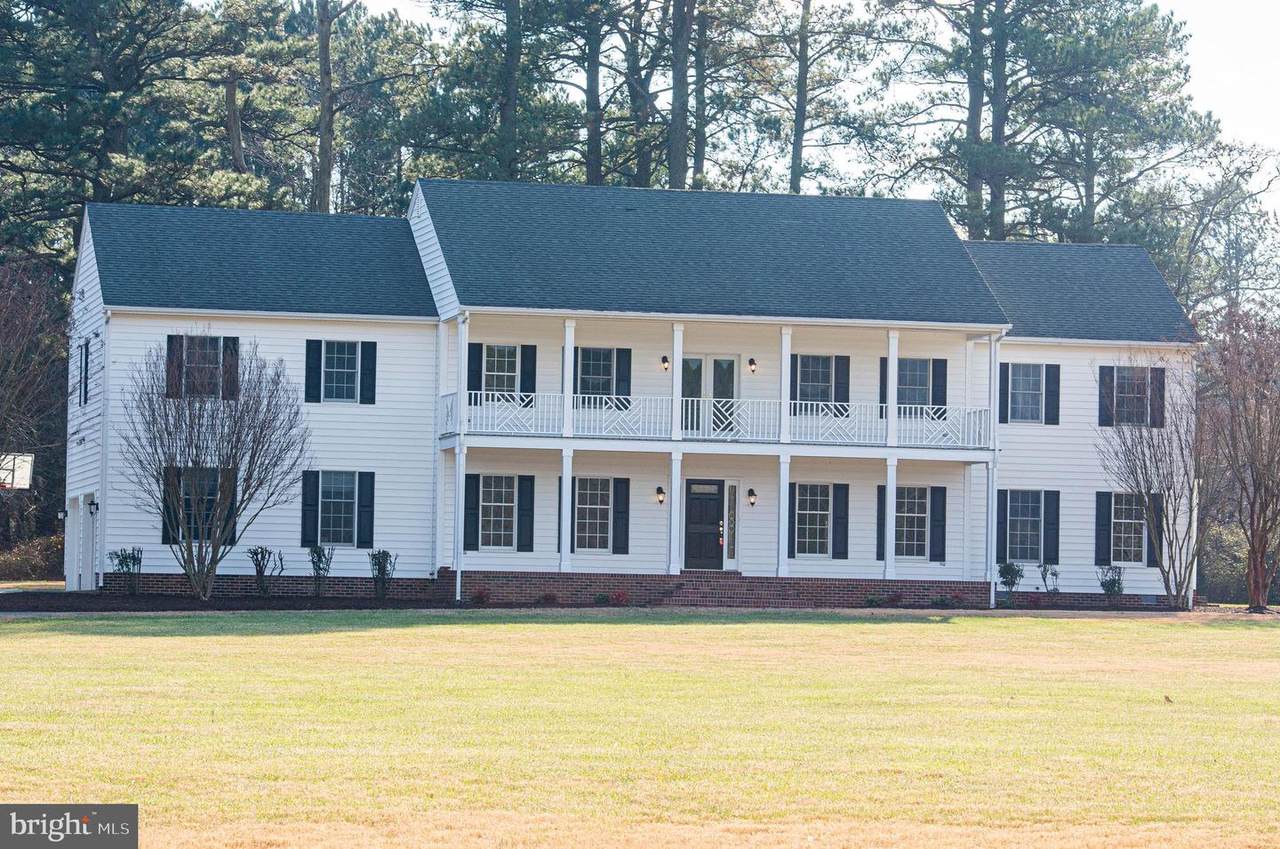 27037 Riverside Drive - Photo 1