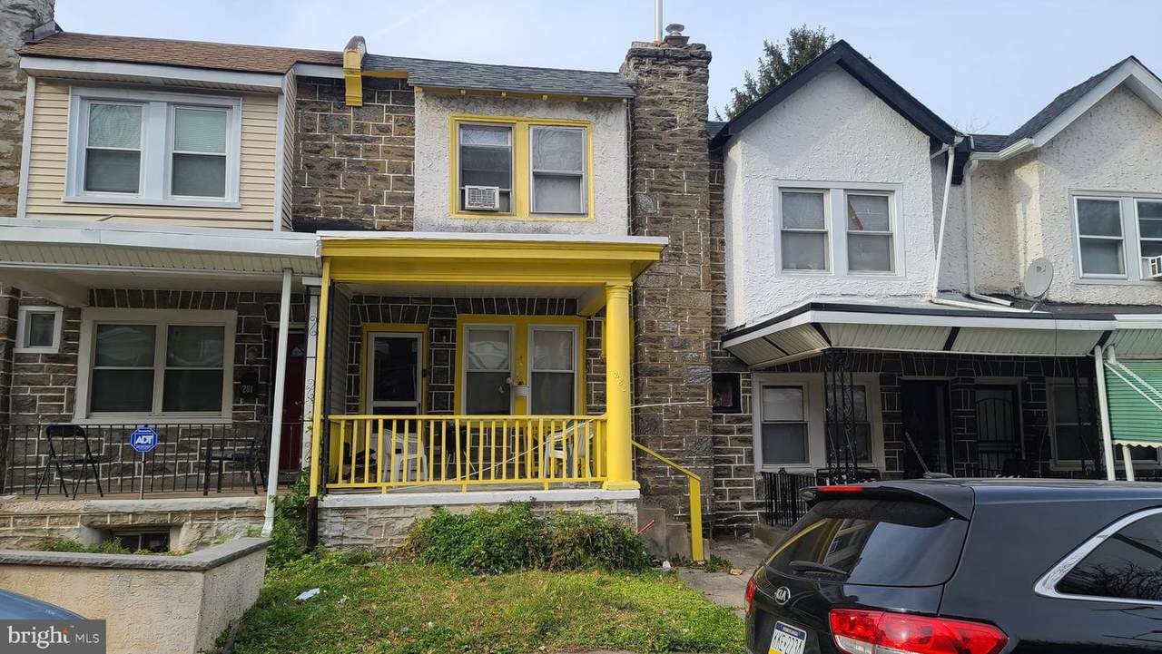 283 Queen Lane - Photo 1
