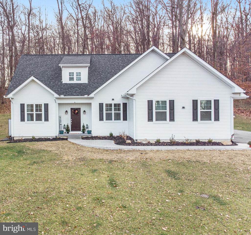 121 Millard Road - Photo 1