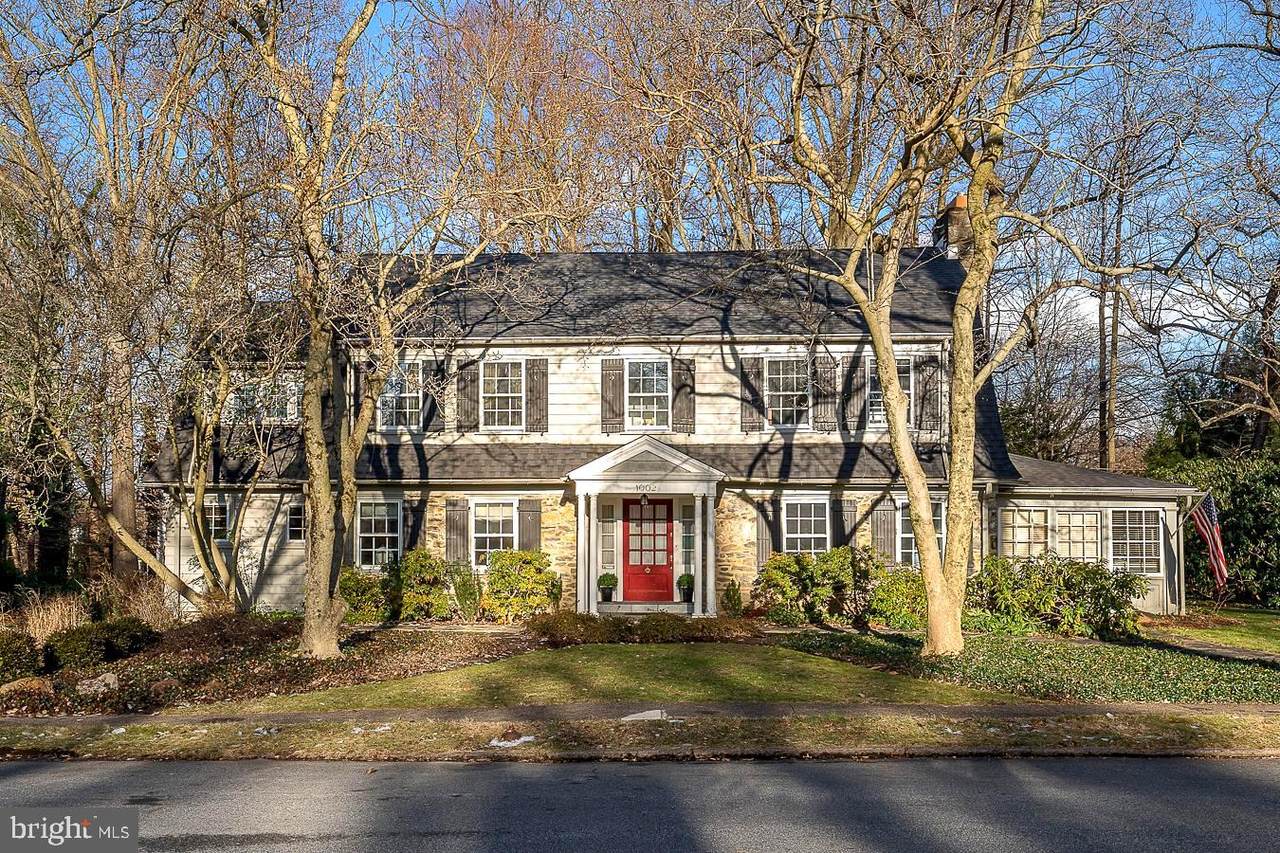 1002 Twyckenham Road - Photo 1