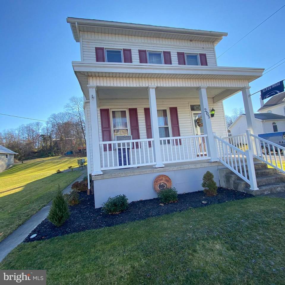 205 Licking Street - Photo 1