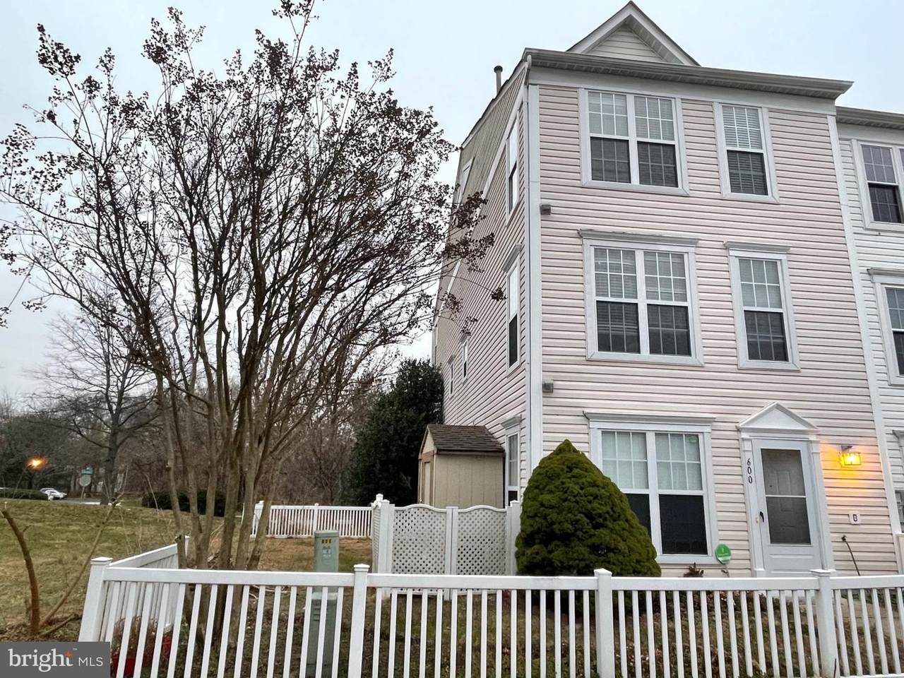 600 Sprite Way - Photo 1