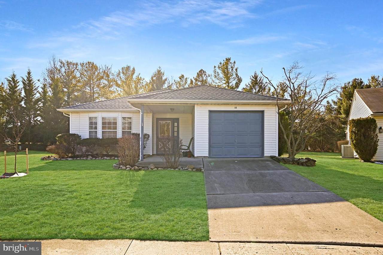 25 Meadowwood Court - Photo 1