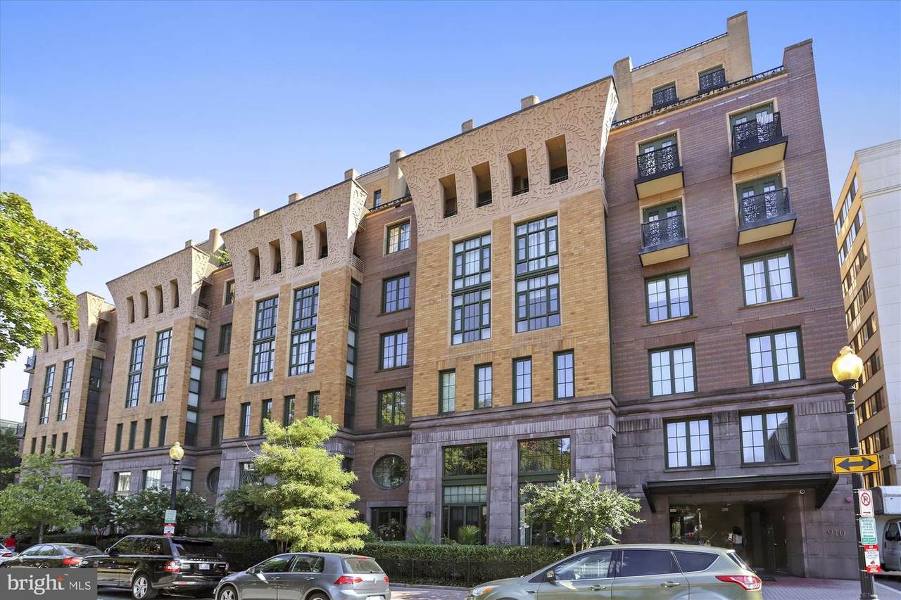910 M Street - Photo 1