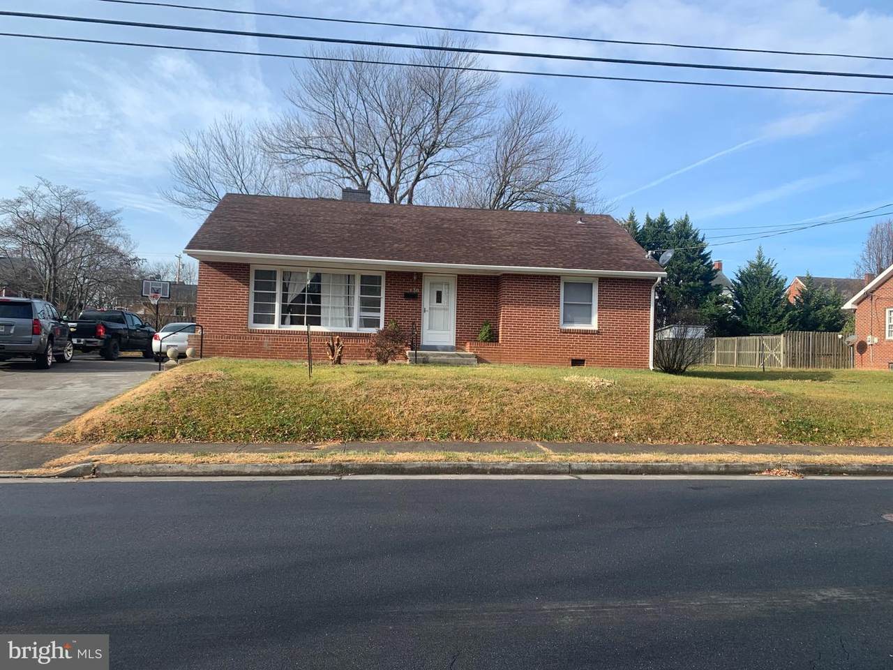 438 Randolph Avenue - Photo 1