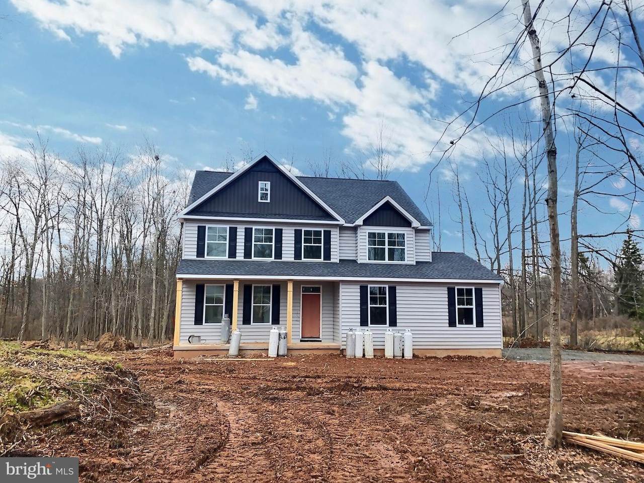 1042 Dickerson Road - Photo 1