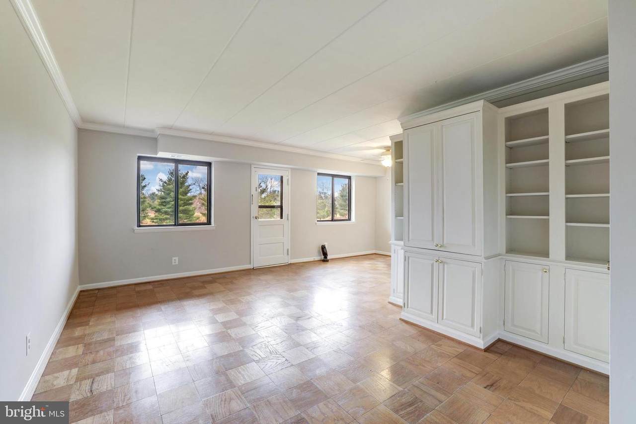 125-E Clubhouse Drive - Photo 1