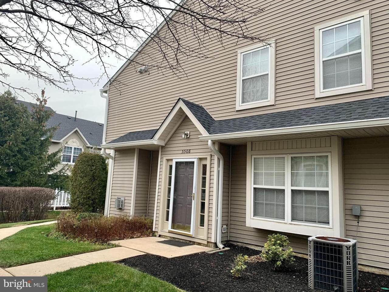 5508 Essex Lane - Photo 1