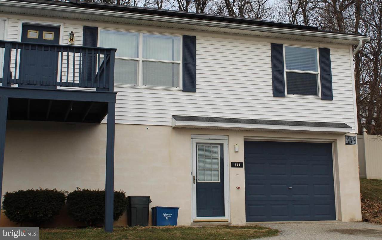 541 Frederick St - Photo 1