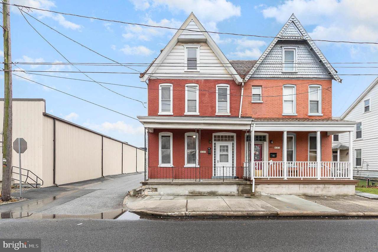 423 2ND Street - Photo 1
