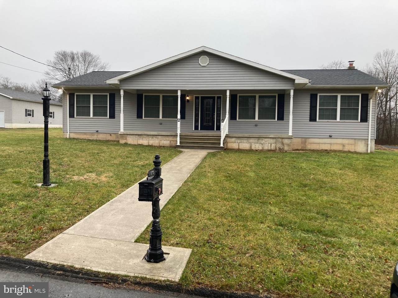 510 Blue Mountain Road - Photo 1