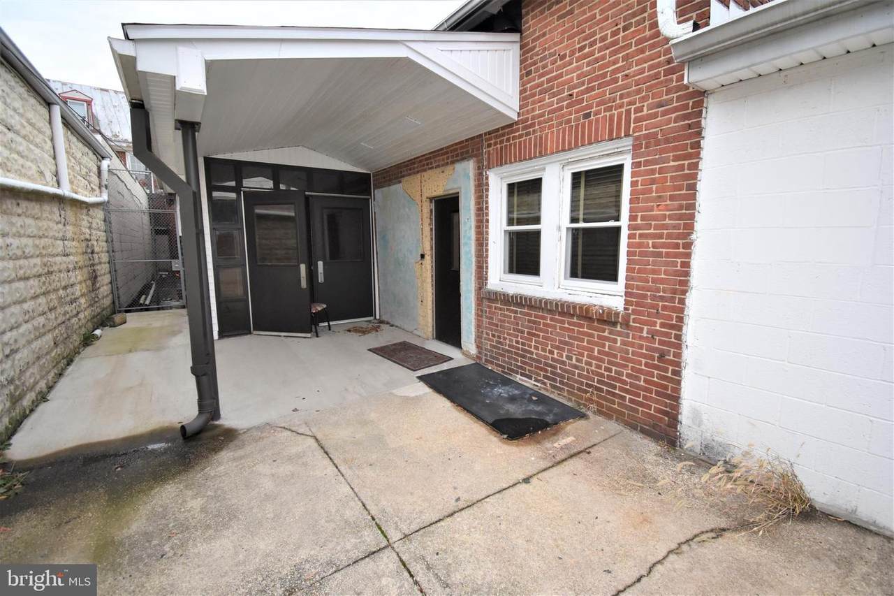 305 High Street - Photo 1