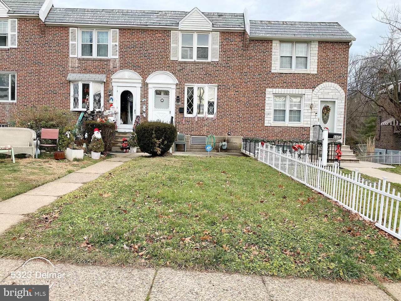 5323 Delmar Drive - Photo 1