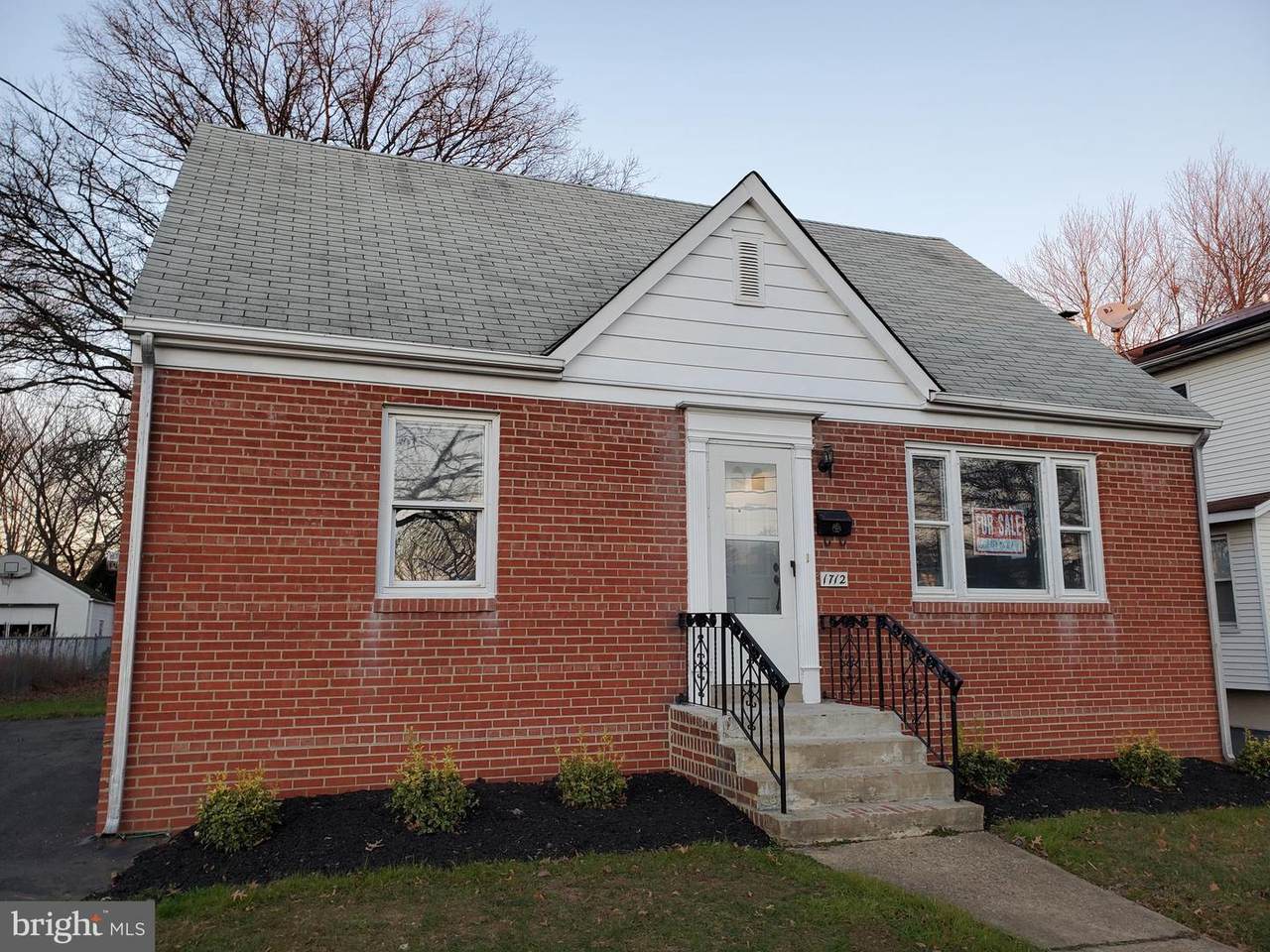 1712 Exton Avenue - Photo 1