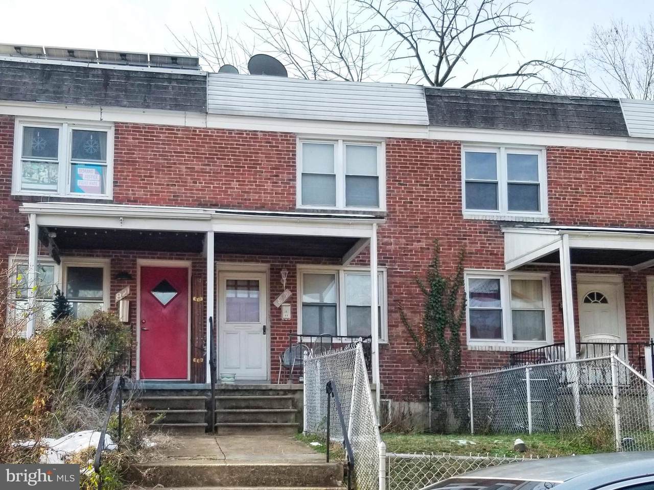 819 Montpelier Street - Photo 1