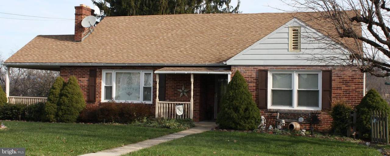 15 Pine Street - Photo 1