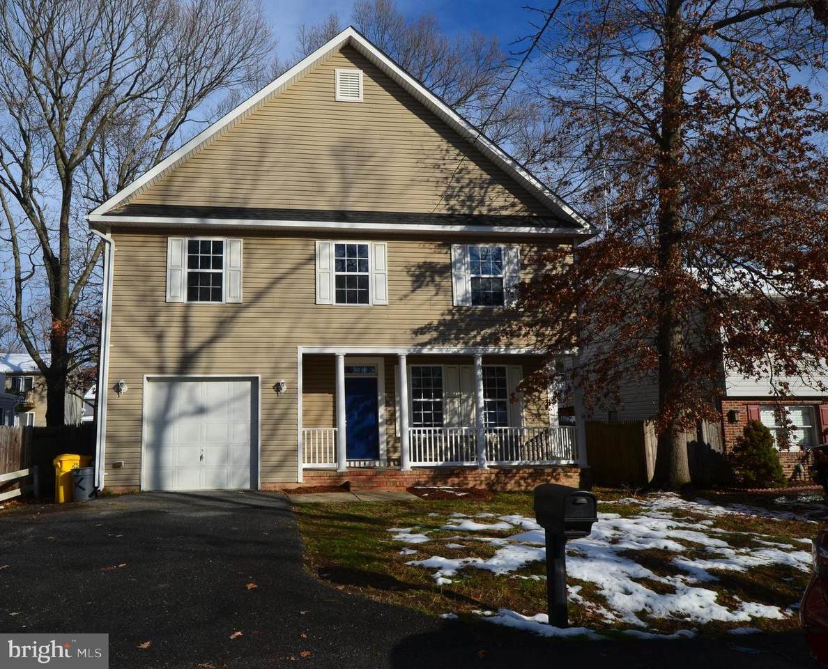 1314 Hawthorne Street - Photo 1