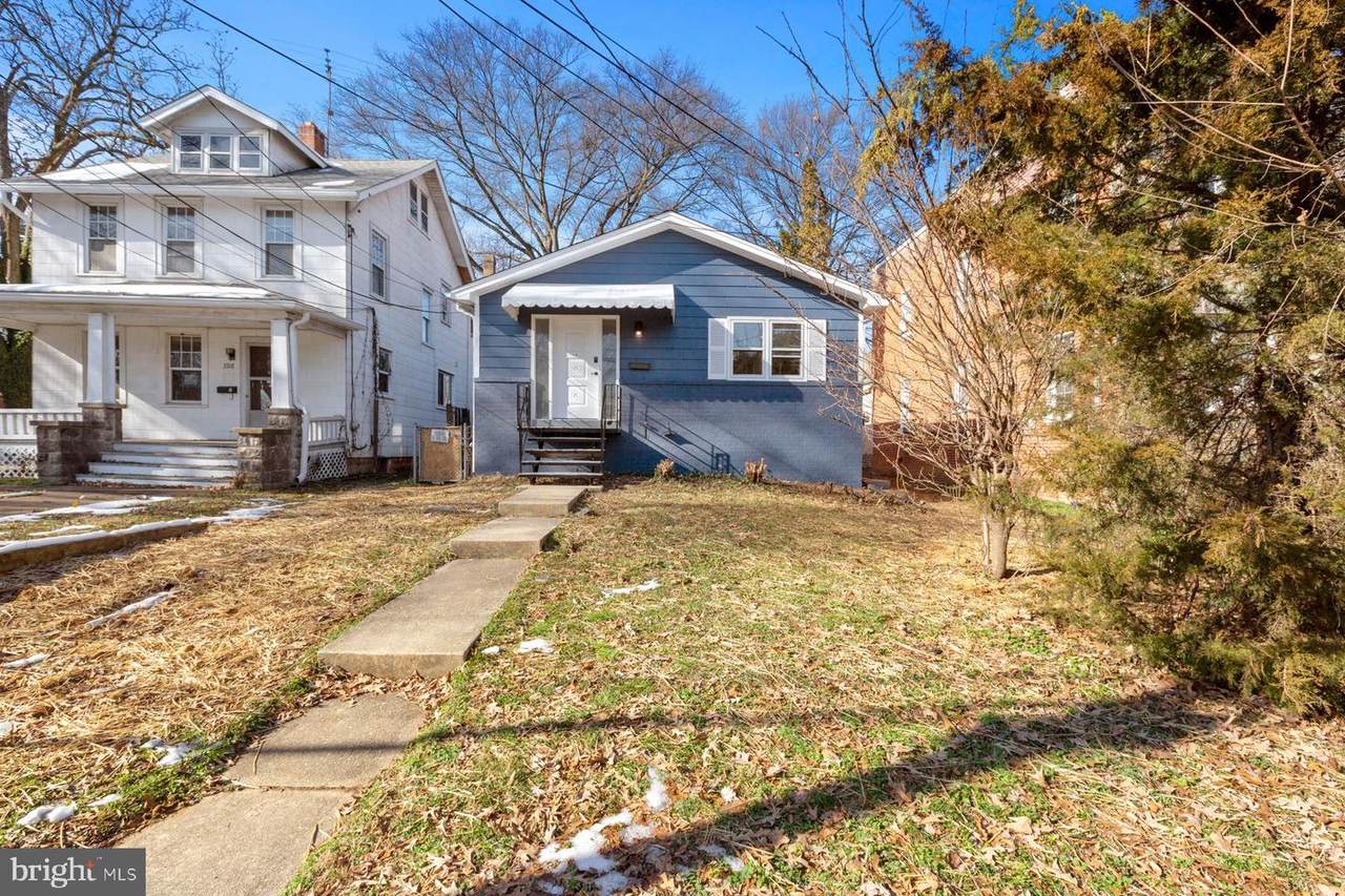3720 Parkwood Street - Photo 1