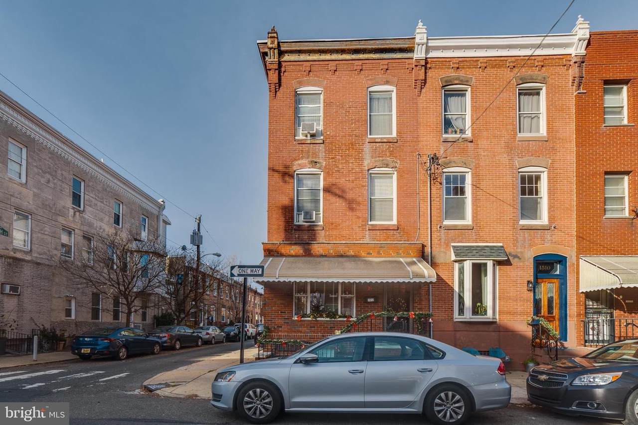 1512 10TH Street - Photo 1