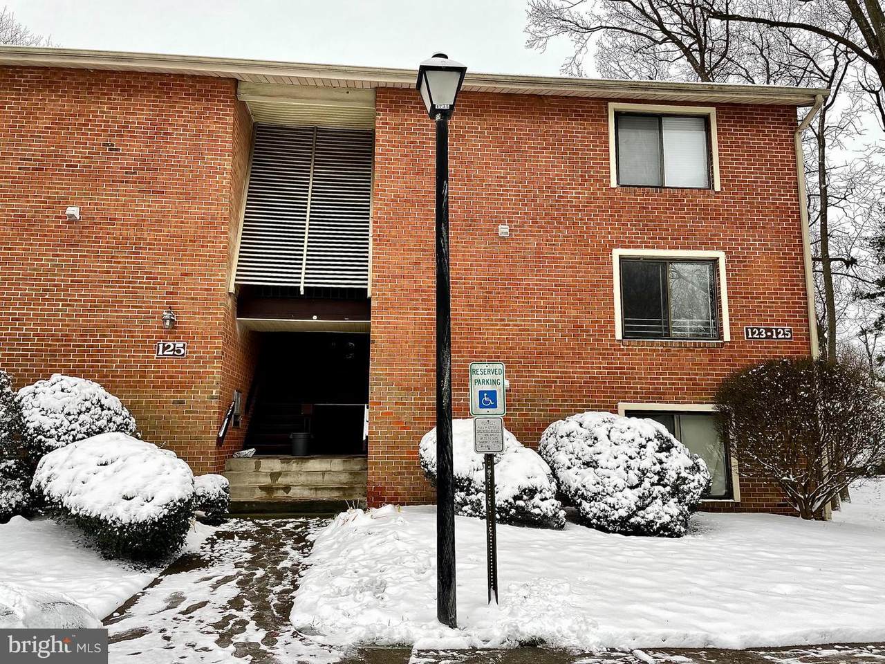 125-4 Echelon Road - Photo 1