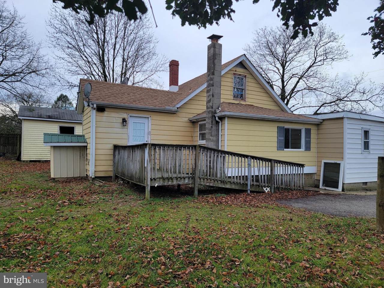 4527 Sandy Bend Road - Photo 1