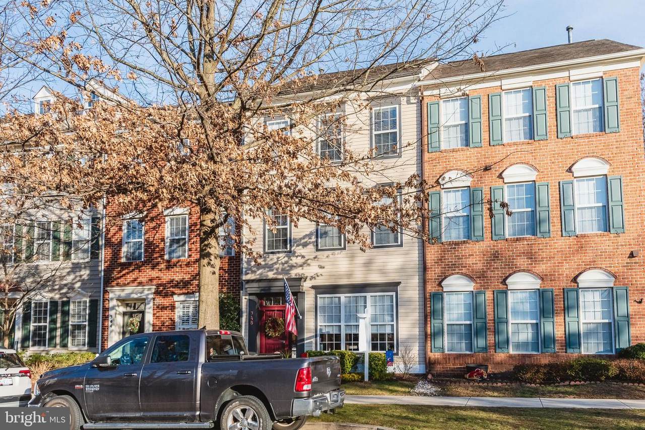 348 Chestnut Hill Street - Photo 1