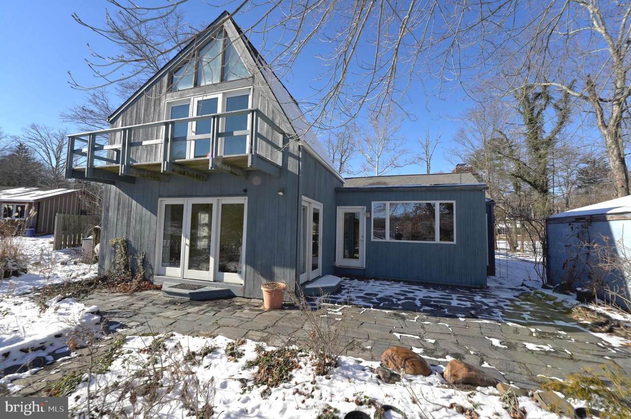 416 Clarksville Road - Photo 1