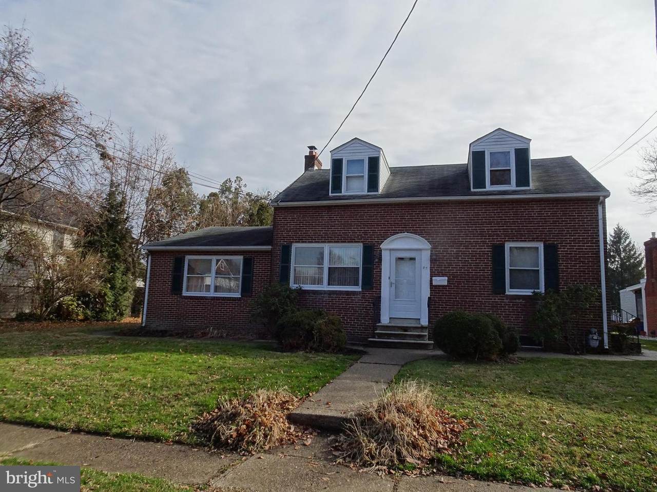 27 7TH Street - Photo 1