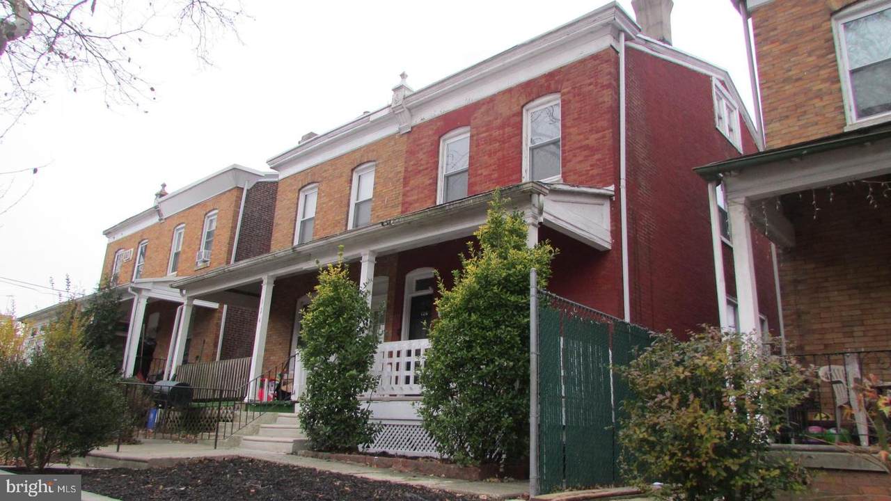 126 Delphine Street - Photo 1