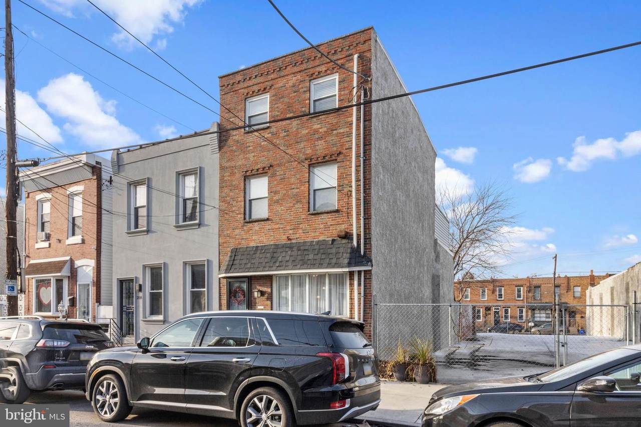 2816 Belgrade Street - Photo 1