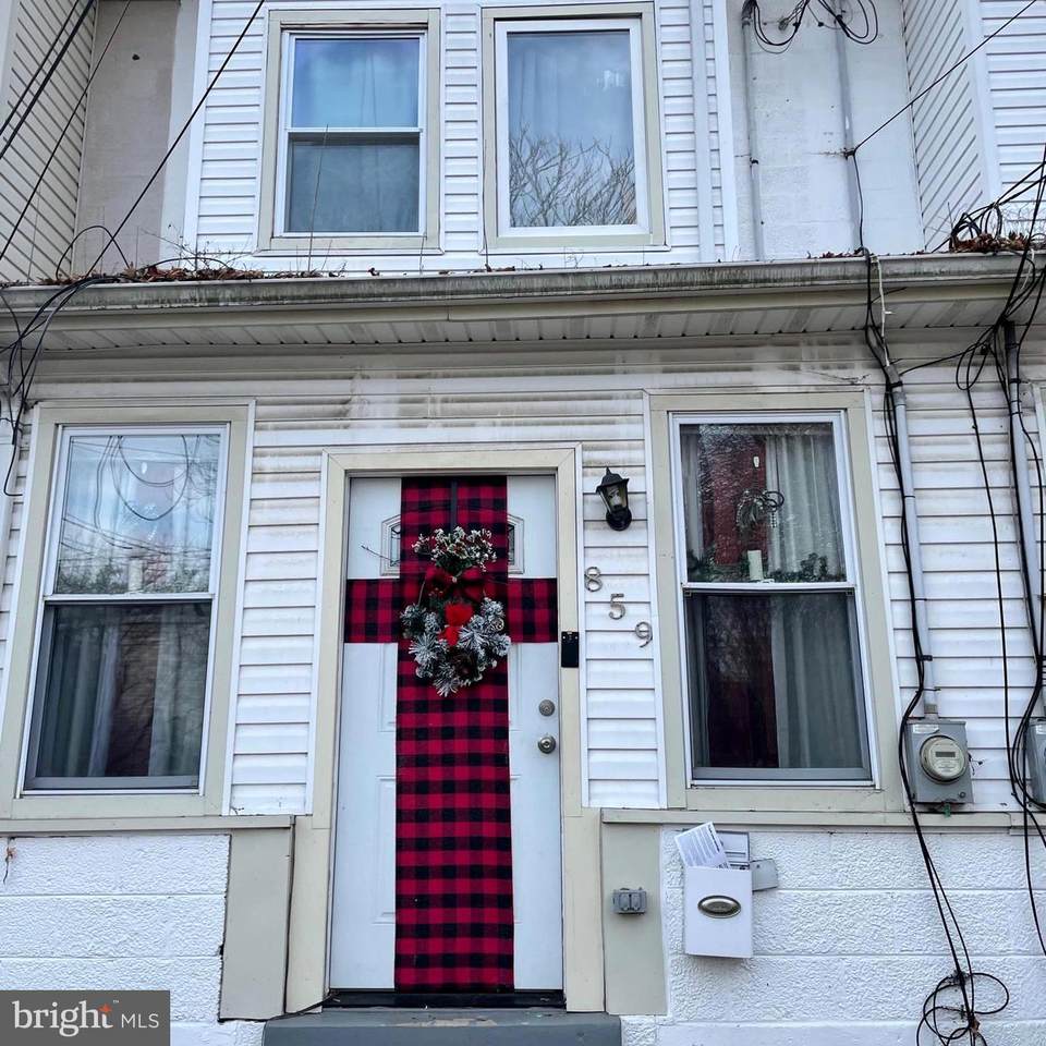859 Centre Street - Photo 1