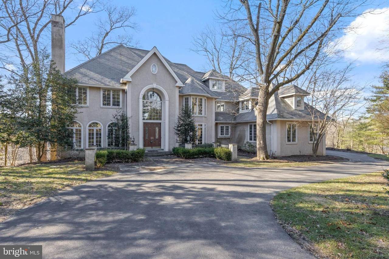 606 Longchamps Drive - Photo 1