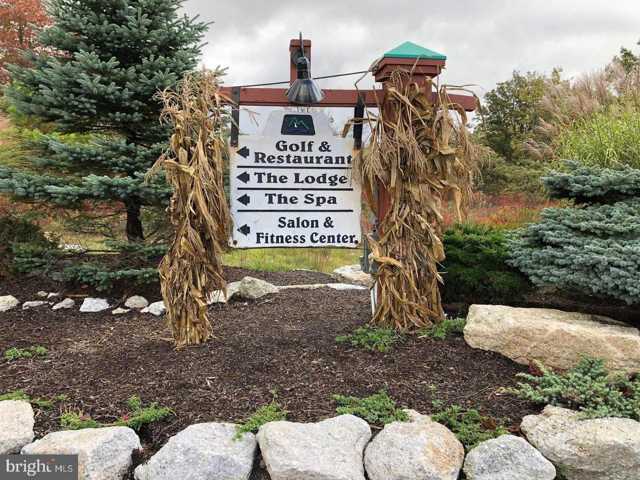 427 W. Summit Rd. - Photo 1