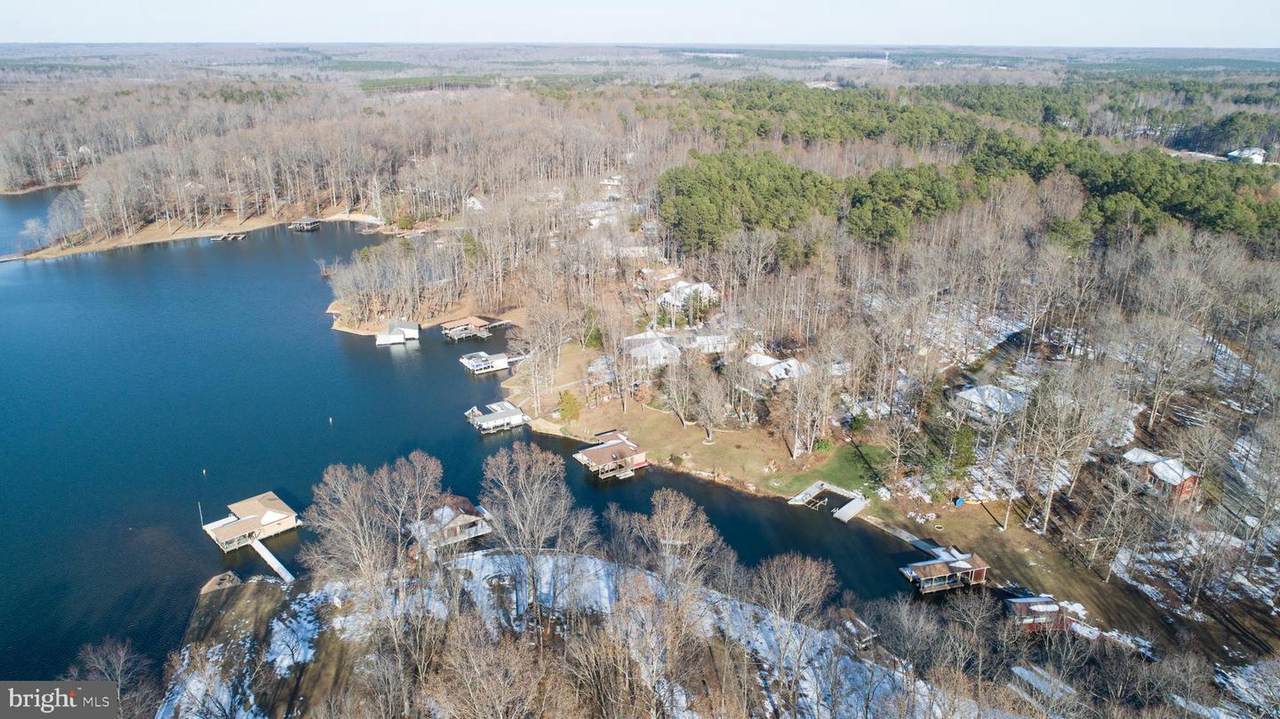 3304 Fisherman Way - Photo 1
