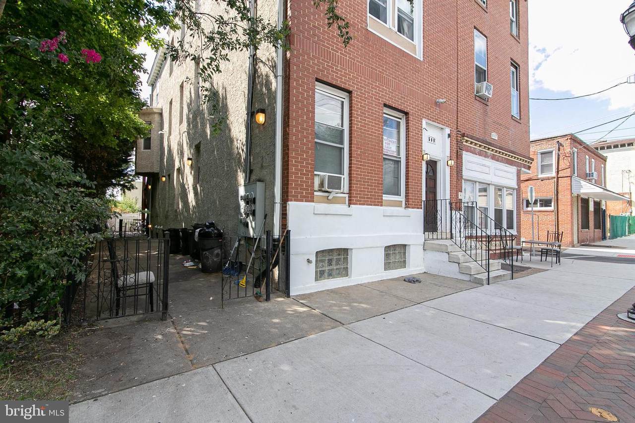 609 2ND Street - Photo 1