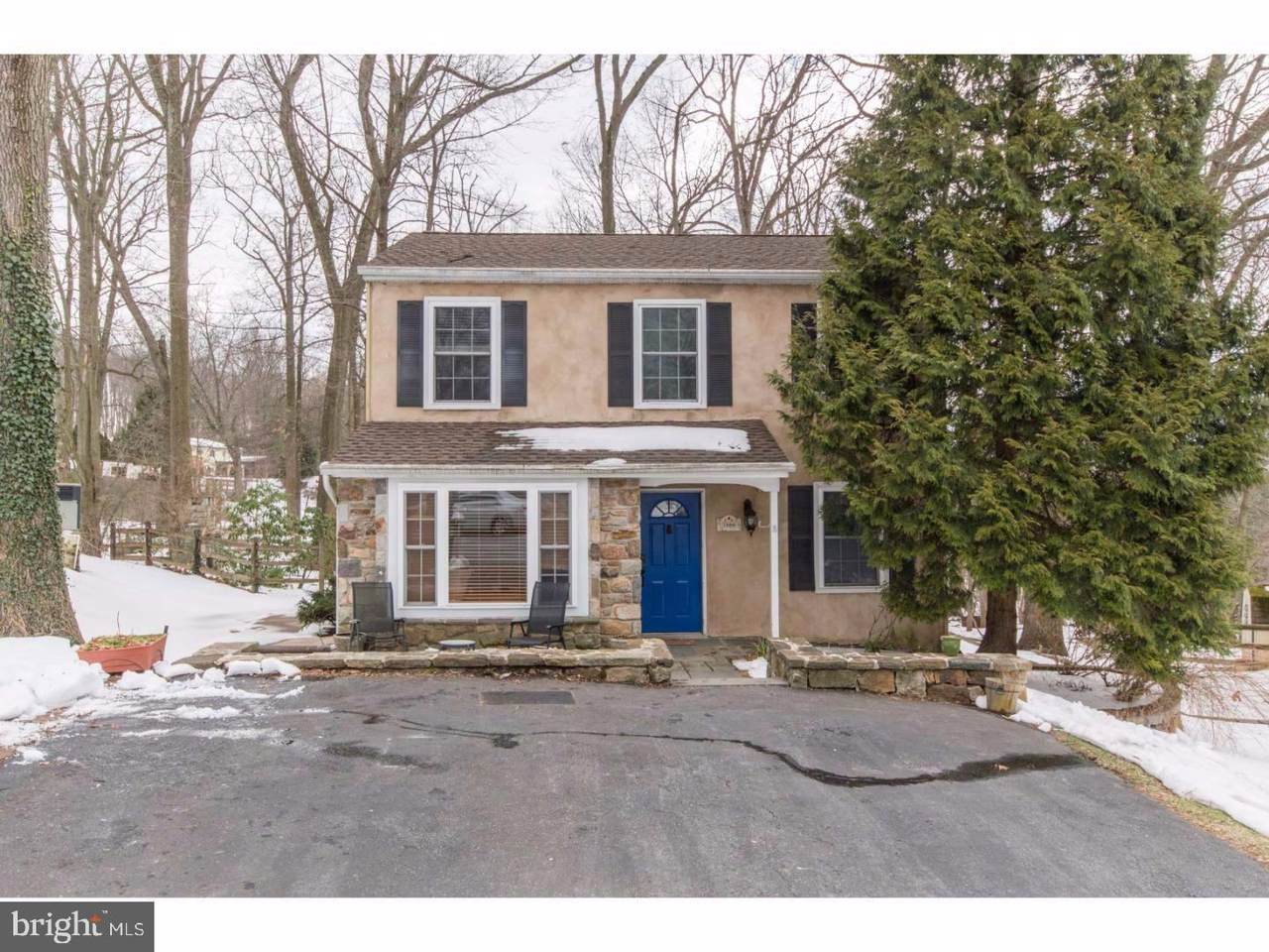 1666 Hemlock Circle - Photo 1