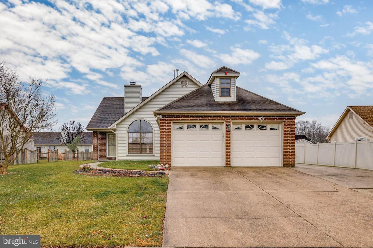 168 Greenbrook Drive - Photo 1