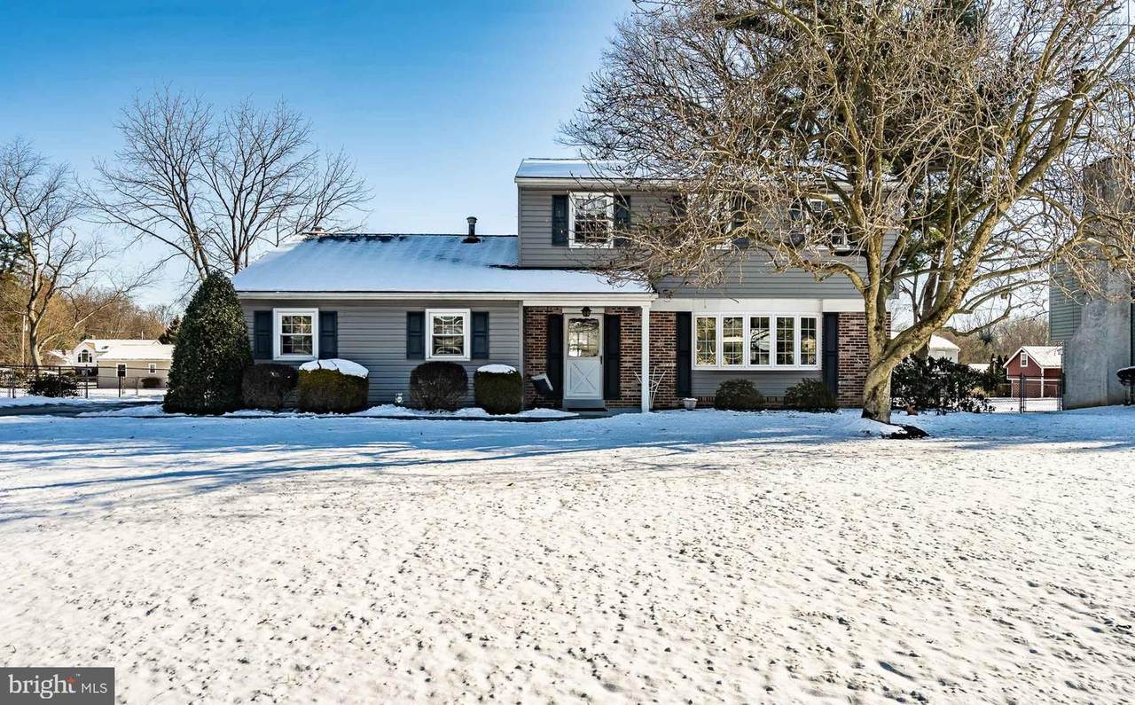 607 Municipal Drive - Photo 1